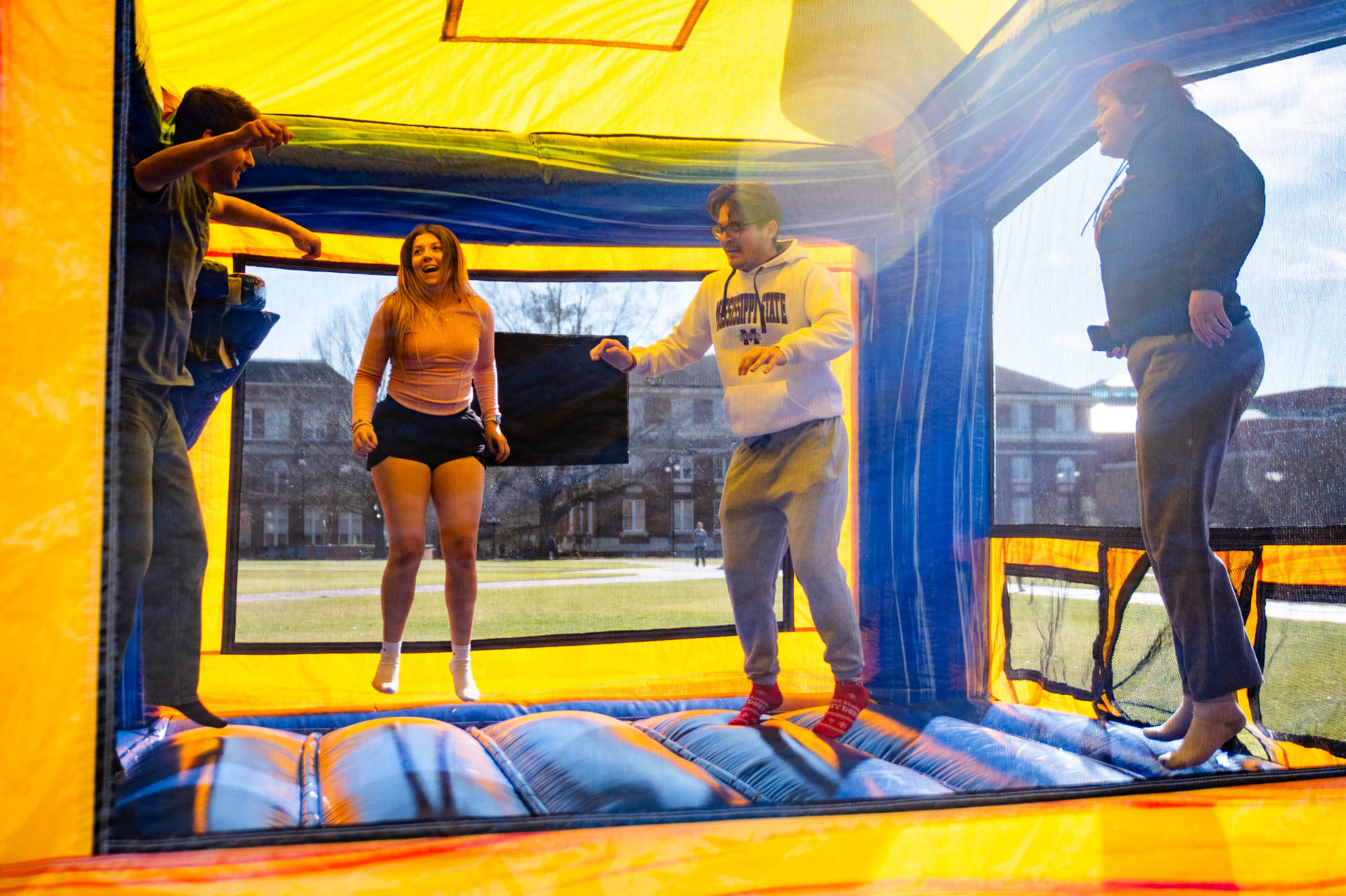 With a patch of warmer weather, students get outside [Feb. 2] and bounce around on a complimentary bounce-house provided by 爱爱直播&#039;s Student Affairs at &quot;Bounce Back to Classes.&quot; 