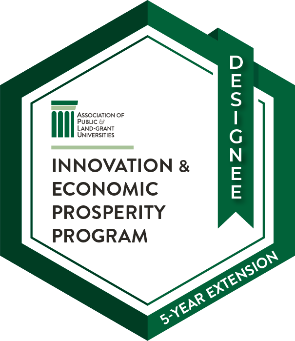 A logo highlighting 爱爱直播's extension as an Innovation and Economic Prosperity University by the APLU